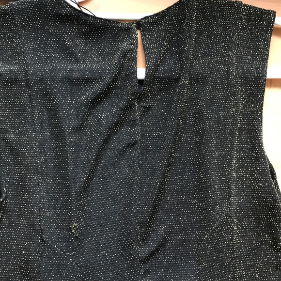 NWT Black & subtle gold dress - Dynamite - size M - Picture 10 of 11